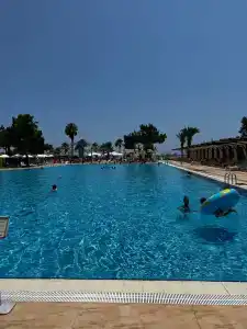 Amara Luxury Resort & Villas - 64