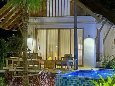 Outrigger Khao Lak Beach Resort - SHA Extra Plus - 95