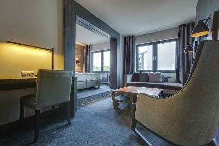 Park Inn by Radisson Lubeck - 90