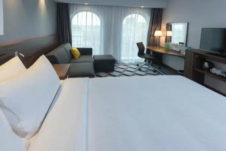 Hampton By Hilton Poznan Old Town - 39