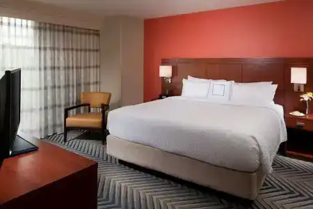 Courtyard by Marriott Fort Lauderdale East / Lauderdale-by-the-Sea - 2