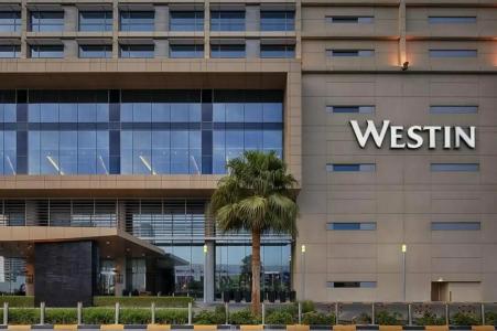 The Westin City Centre Bahrain - 14