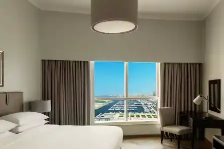 Dubai Marriott Harbour And Suites - 57