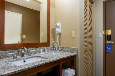 Comfort Inn Santa Fe - 56