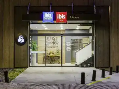 Ibis Oviedo - 4